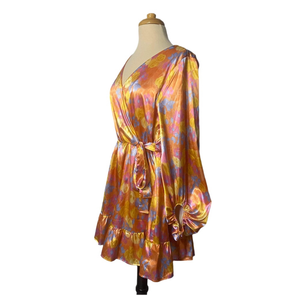(1027) Orange Peach Love Dress Short, Medium - Picture 2 of 8